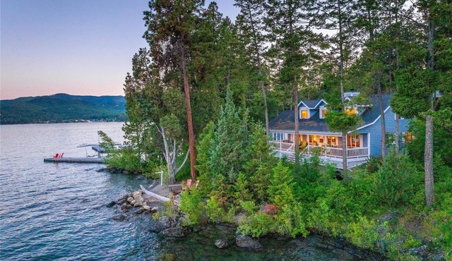 Caroline Point Retreat