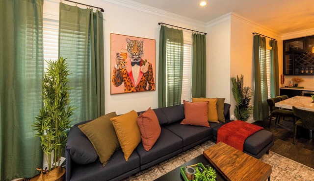 Central location! Short North, OSU. 4 Bedrooms. TVs in every room.