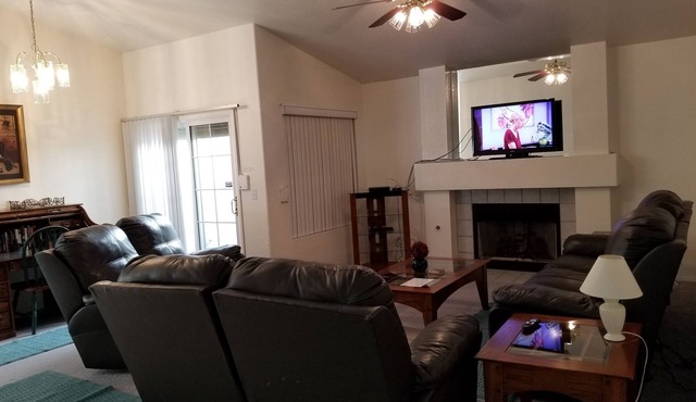 Charming, Clean, Affordable 1-Story, Near Strip, Golf, Parks, 2+months 110