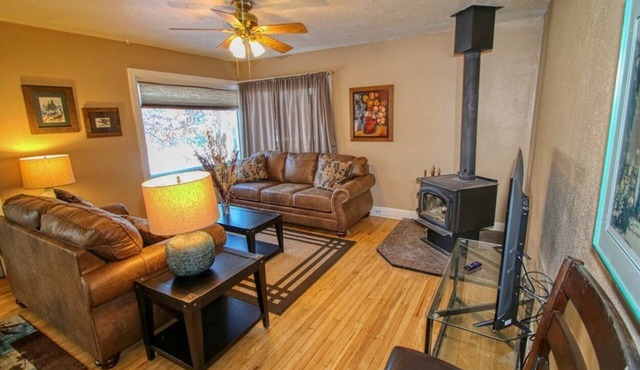 Charming Home In the Heart of Downtown Philipsburg
