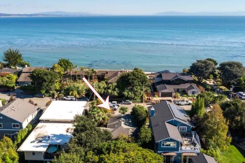 Coastal Charm