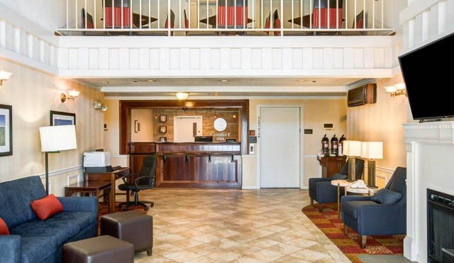 Comfort Inn Redding Near I-5