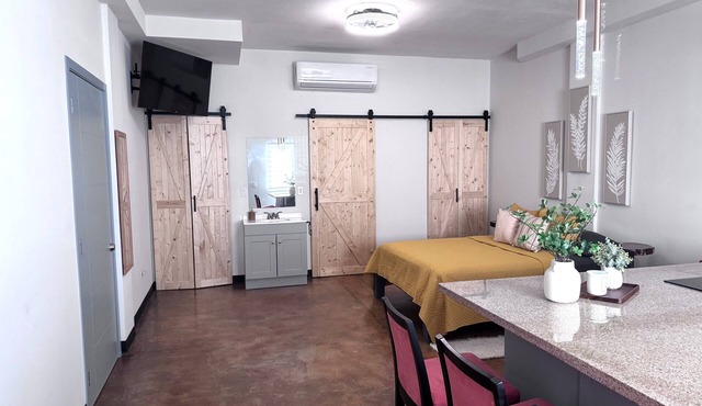 Confortable Estudio C