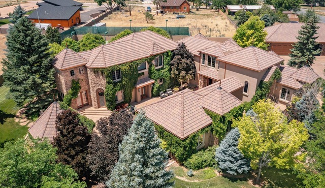 Cottage #2 Italian Resort-Style Villa - 1.4 Acres w/Pickleball, In-ground Spa