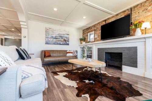 Cottage on Main - Only Minutes to Downtown SLC