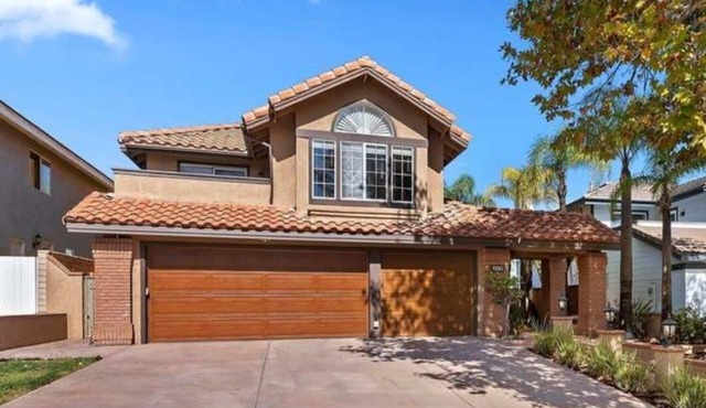 Cozy room w pool/spa/gym access & panoramic view of the city! Mins from Disney!
