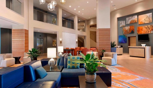Delta Hotels by Marriott Anaheim Garden Grove