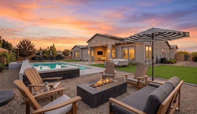 Desert Dream - Wellness Retreat Resort Pool, Jacuzzi, Piano, Peloton, Mountain Bikes