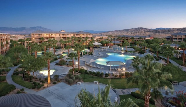 Desert Resort Getaway, Wyndham Indio - 2 BR - Pools, Golf, Spa + More!