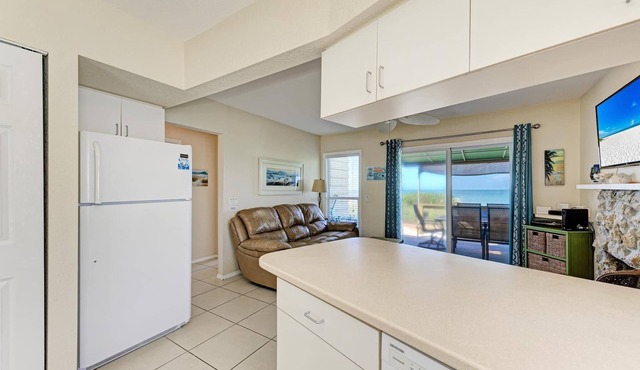 Direct Beachfront 2BR Cottage on Casey Key!