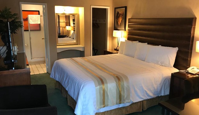 Discovery Inn