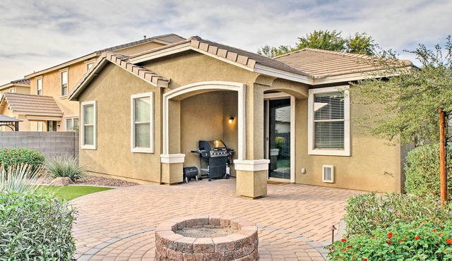 Dog-Friendly Retreat w/Patio & Yard in Gilbert!