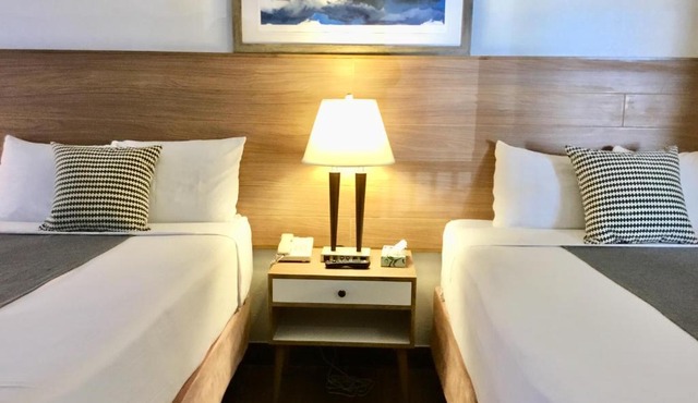 Downtown San Diego Lodge