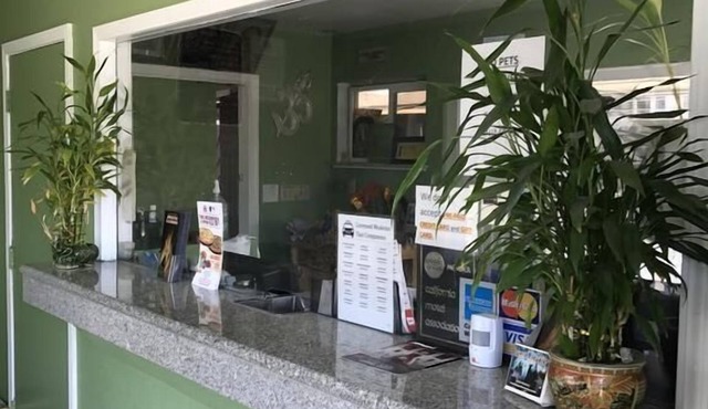 Economy Inn