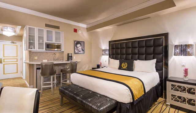 ENJOY A LUXURIOUS 2BEDROOM VILLA SUITE AT WESTGATE LAS VEGAS RESORT & CASINO