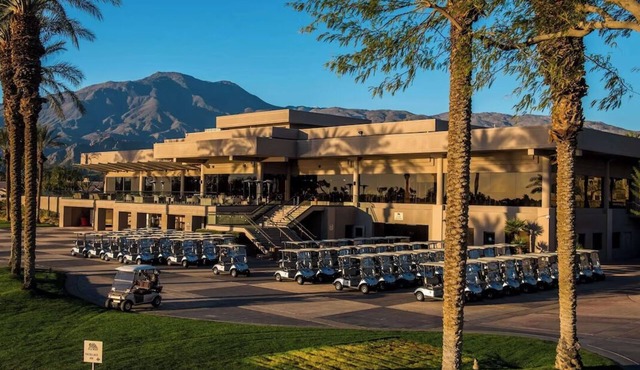 Enjoy Spa Treatments in 2 Stylish Rooms w/Garden and Pool Complex Access