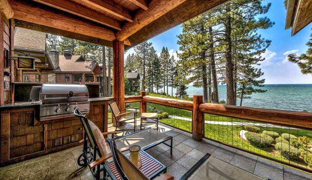 Exclusive Lakefront Luxury by Heavenly, Hot Tub | PEAK SS14