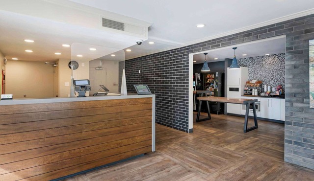 Extended Stay America Suites San Francisco San Mateo SFO