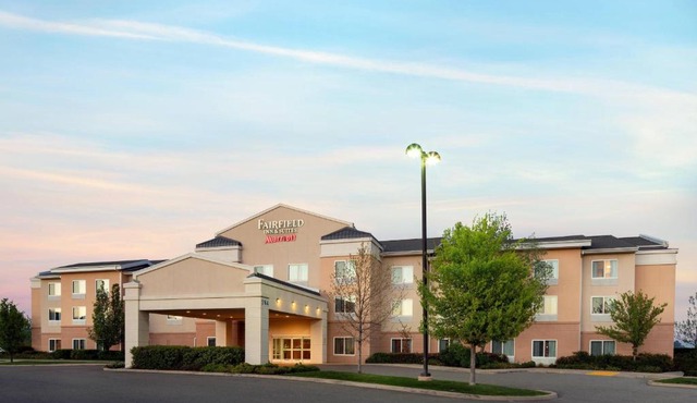 Fairfield Inn & Suites Redding