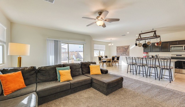 Families w/Pets Welcome! San Tan Valley Retreat
