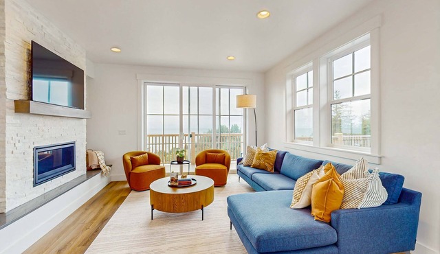 Family friendly home with ocean views private hot tub foosball table and gas grill