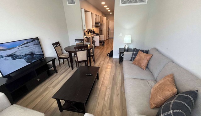 Fully Furnished 1BR Point Loma w/Wi-Fi Parking
