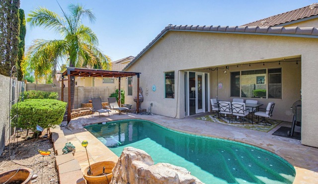 Golfer's Paradise: Oro Valley Home w/Pool!