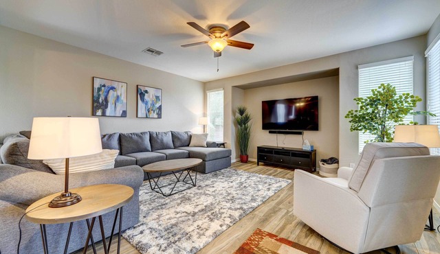 Heated Pool, Community Perks: Updated Gilbert Home