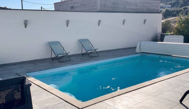Homerez - Villa in Porto-Vecchio with Pool.