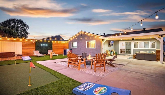 Hot Tub + Game Room + Fire Pit, Seabreeze Home