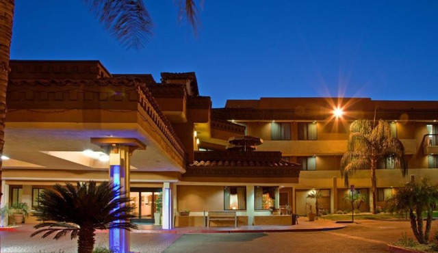 Hotel Xola