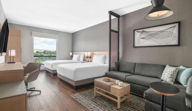 Hyatt Place Newark-Silicon Valley