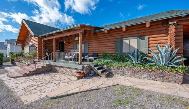 Kingman Mountain Cabin