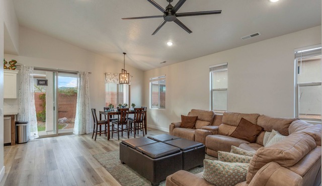 Ladera Resort 415 | Brand New with a Private Yard, BBQ Grill, and resort Pool & Spa