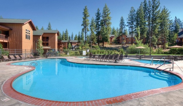 Lake Tahoe | Comfortable Lake Retreat | Pool + Lake | 2BR Queen