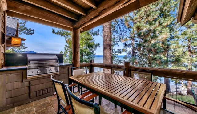Lakefront Escape Walk to Dining, Hot Tub, Fireplace | SS4