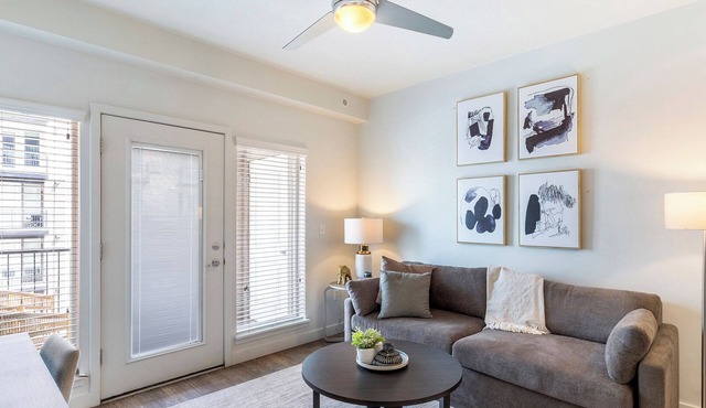 Landing | Chic 1BD, Gym, Courtyard