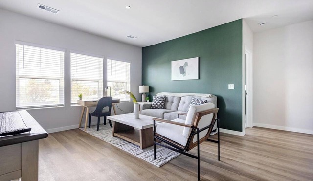 Landing | Incredible 2BD, Gym, Courtyard