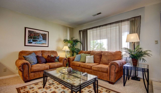 Las Palmas Family All Amenity Inclusive Resort | Poolside to 3 Pools | #1640
