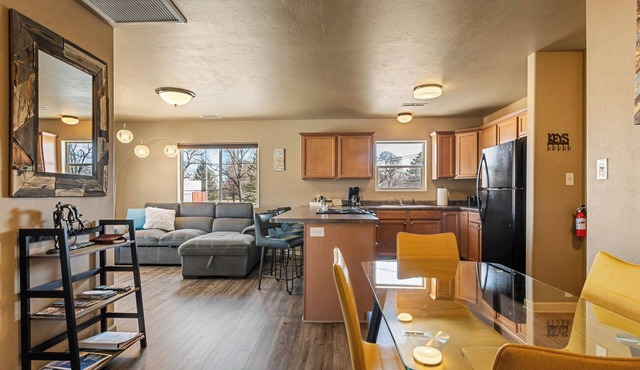 LOCATION? As central as it gets for the perfect Grand Junction vacation!
