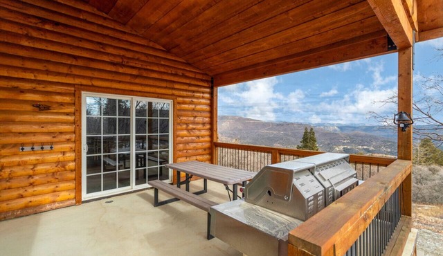 Luxurious Kolob Cabin