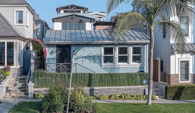 Luxury Living in Newport Beach
