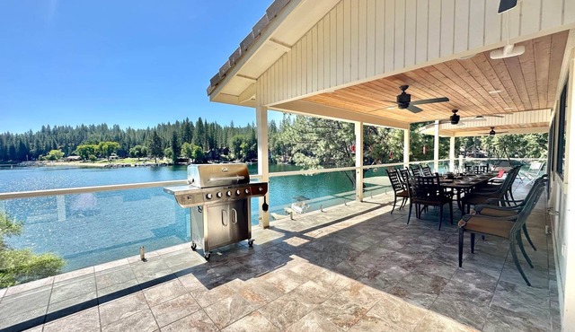 Luxury Yosemite Lake House