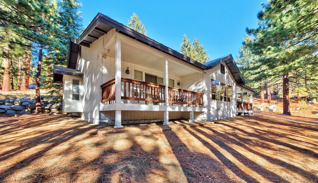 lx21 Beautiful Tahoe family Home