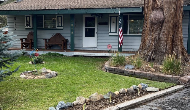Meyers Getaway - 5 month ski lease w/hot tub, fenced yard