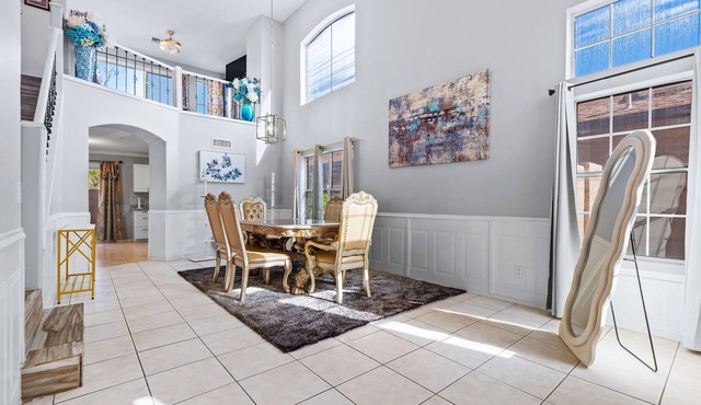 Modern Mesa Retreat, King Master Suite