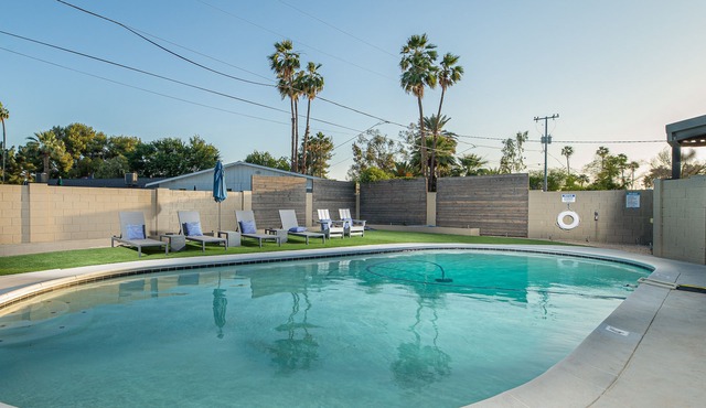 Modern Phoenix Oasis - Sleeps 12 with a Heated Pool