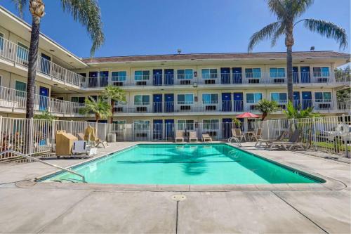 Motel 6-San Bernardino, CA - North