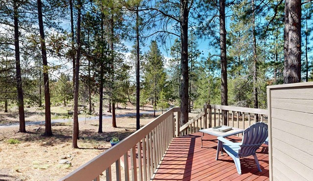 Multi-level home with private hot tub, decks, and SHARC passes provided