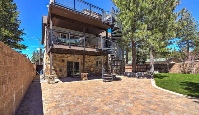 Navahoe Nest - Large Luxury Home w Hot Tub